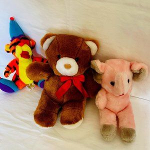 BUNDLE/Lot 3 Plushies/Stuffed Animals, Teddy Bear, elephant & Tiger !!!